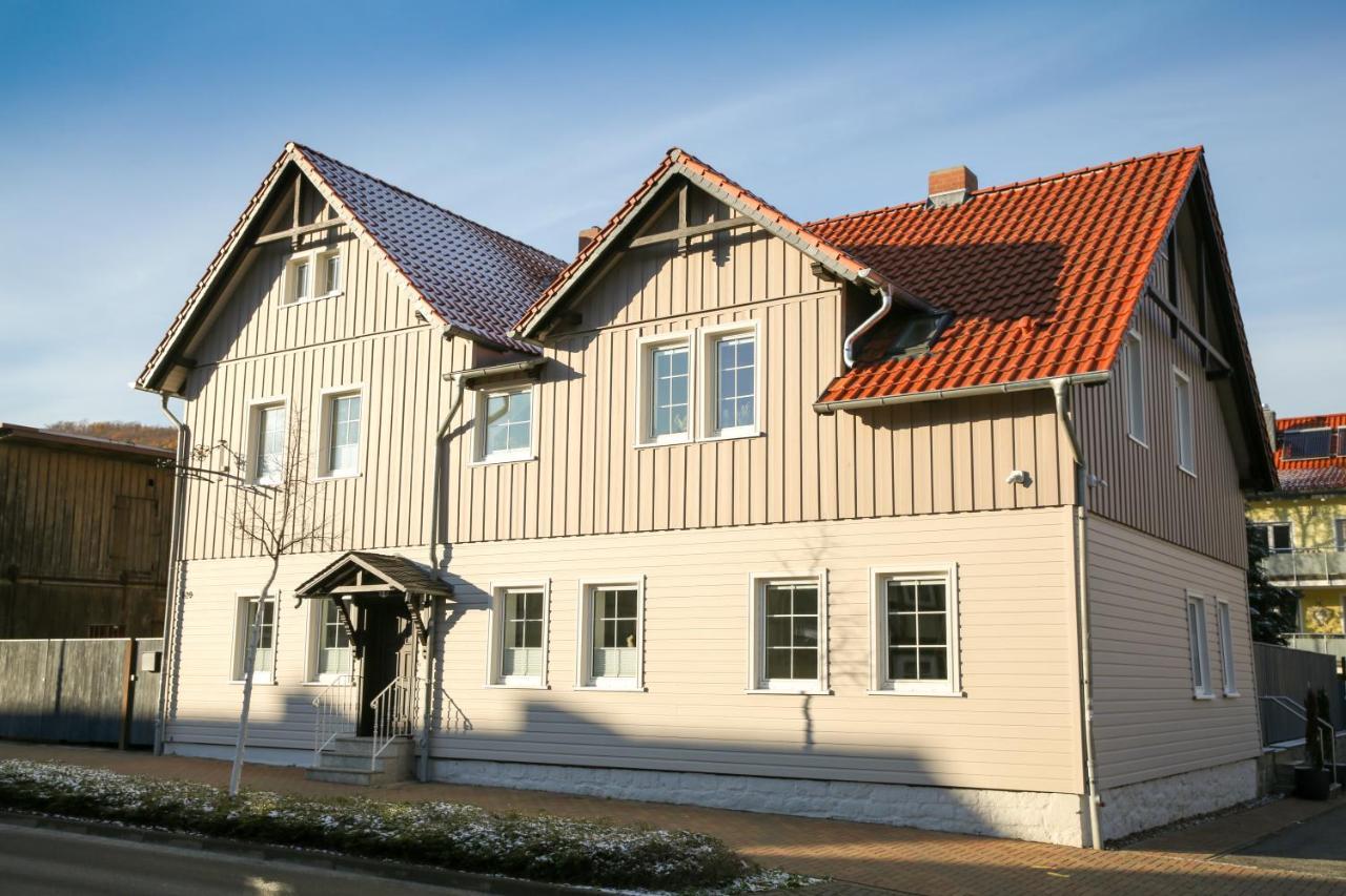 Zur Quelle Apartment Wernigerode Bagian luar foto
